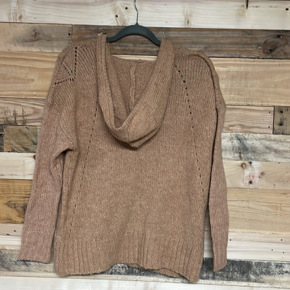 American Eagle size small tan sweater hoodie - Picture 7 of 7